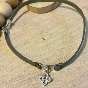 Lia Sophia collar necklace signed